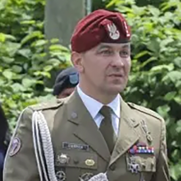 Michael Ollis image 3